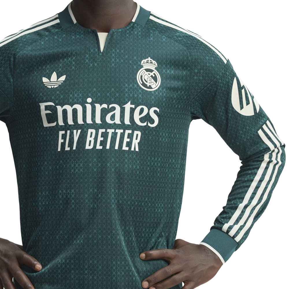 Long Sleeve Real Madrid 26/27 Away Shirt - view 4